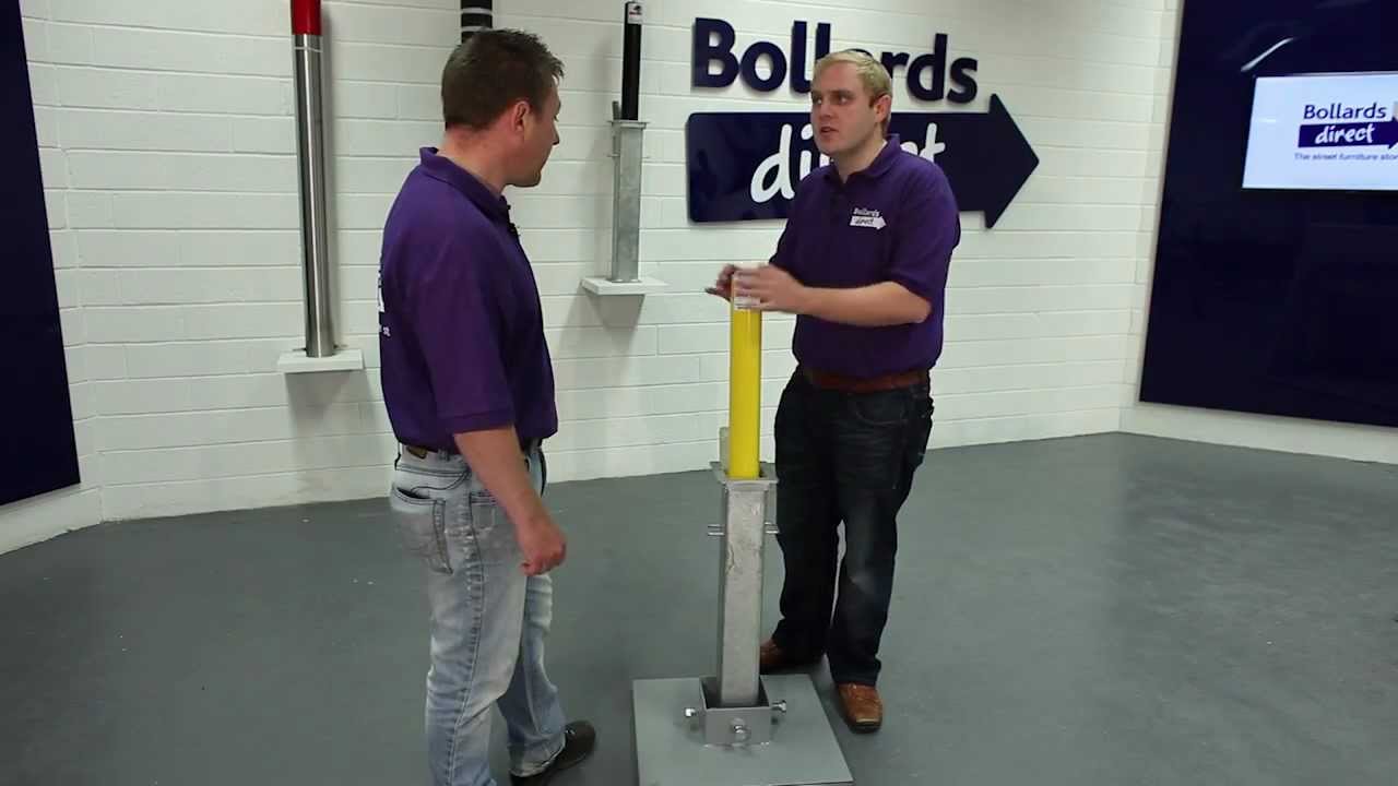 Rhino RTRD4 Steel Telescopic Bollard