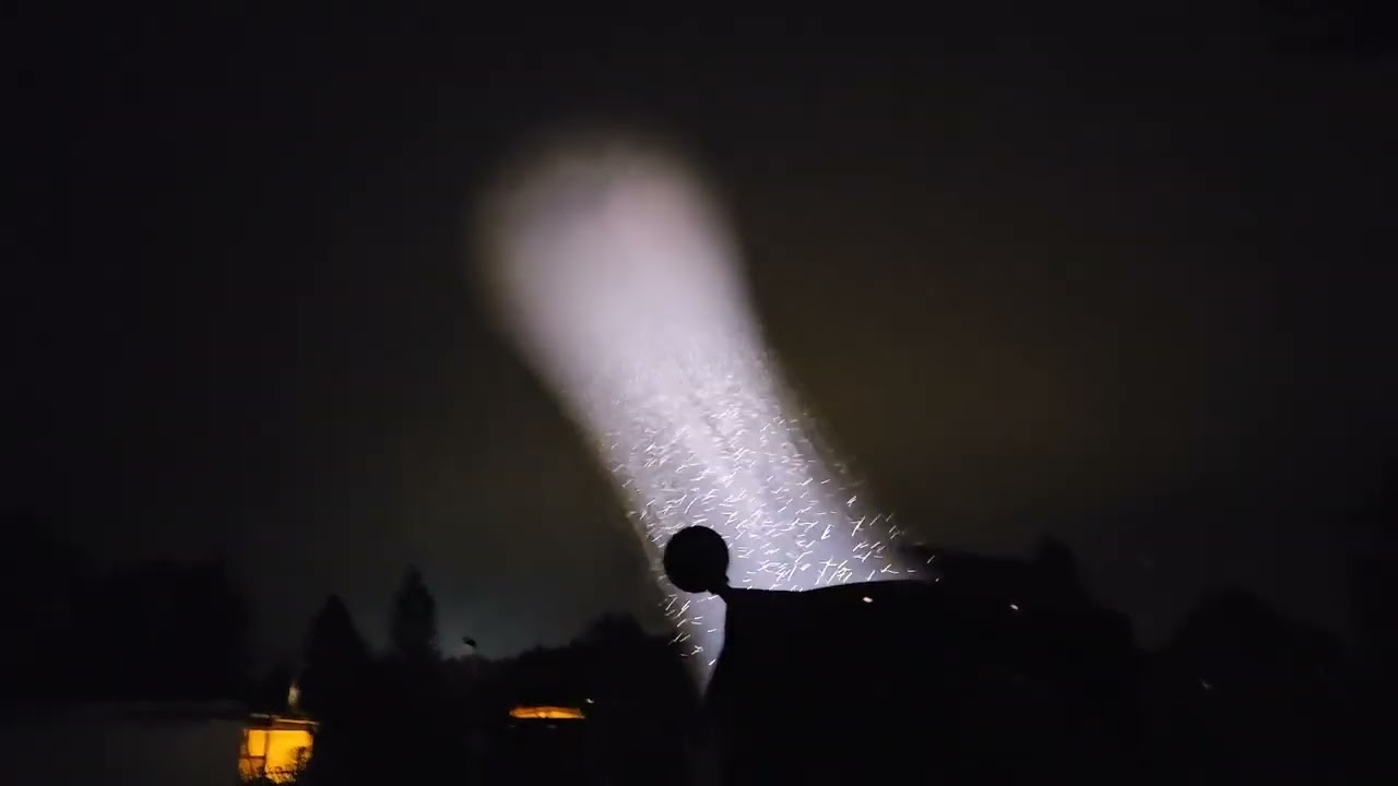 2000 Watt Scheinwerfer Spot kein Flakscheinwerfer