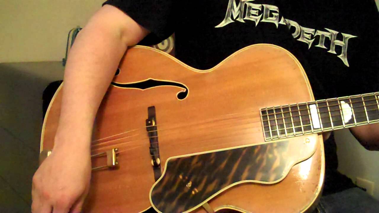 1940 Epiphone Deluxe vs 1951 Regent 
