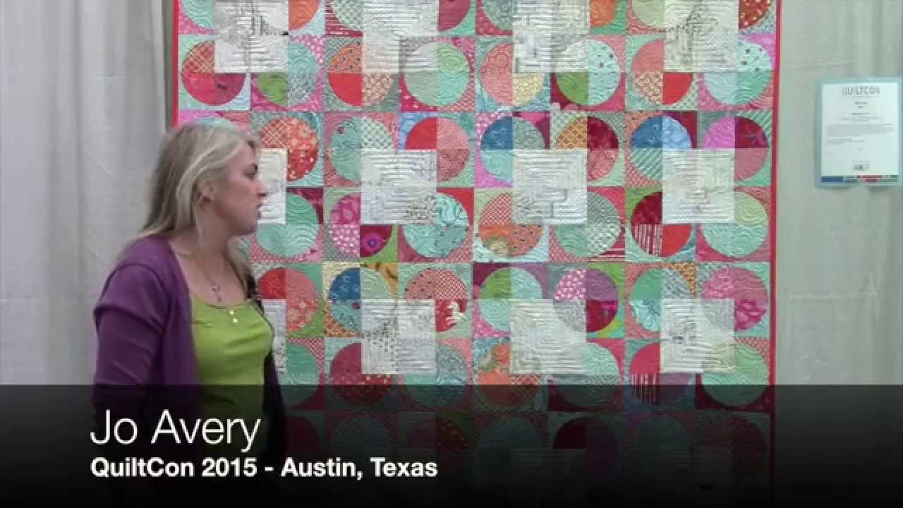 Go Tell It at the Quilt Show! interview with Jo Avery