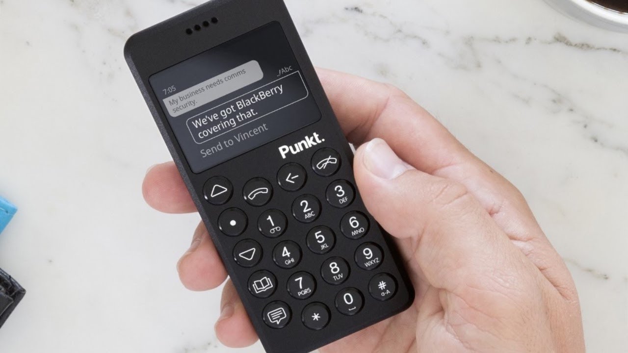 Unboxing a very dumb phone