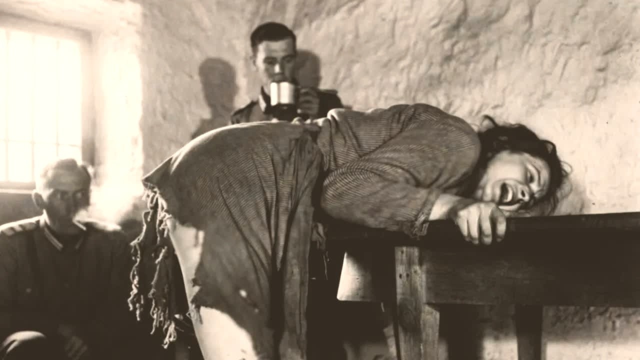 16 Centimètres : L'Humiliation Quotidienne Infligée aux Prisonnières Françaises par Heinz