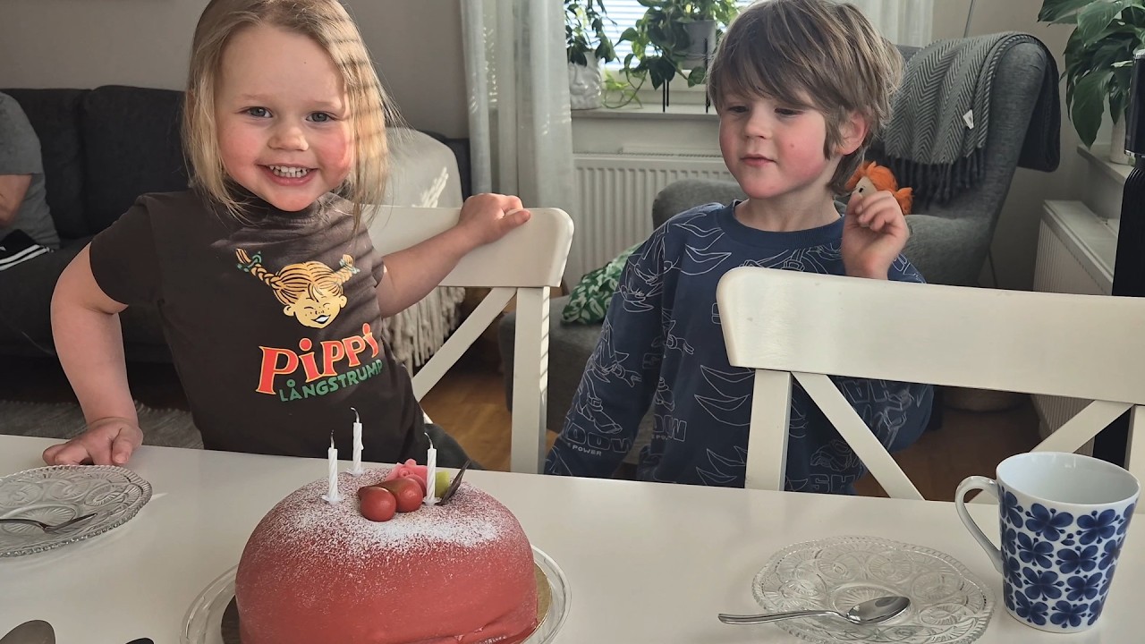 Ebba Fyller Tre År