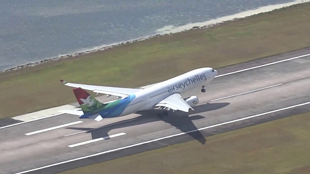 Air Seychelles A330/A320 take-off from SEZ airport / 09.07.2017 Mahe island Seychelles