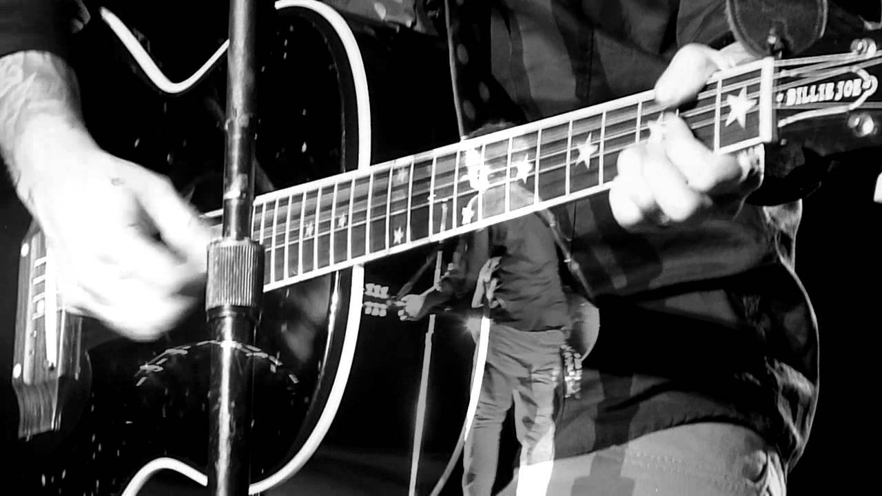 Green Day - Redundant - Praha - June 29, 2010 - 2 cam