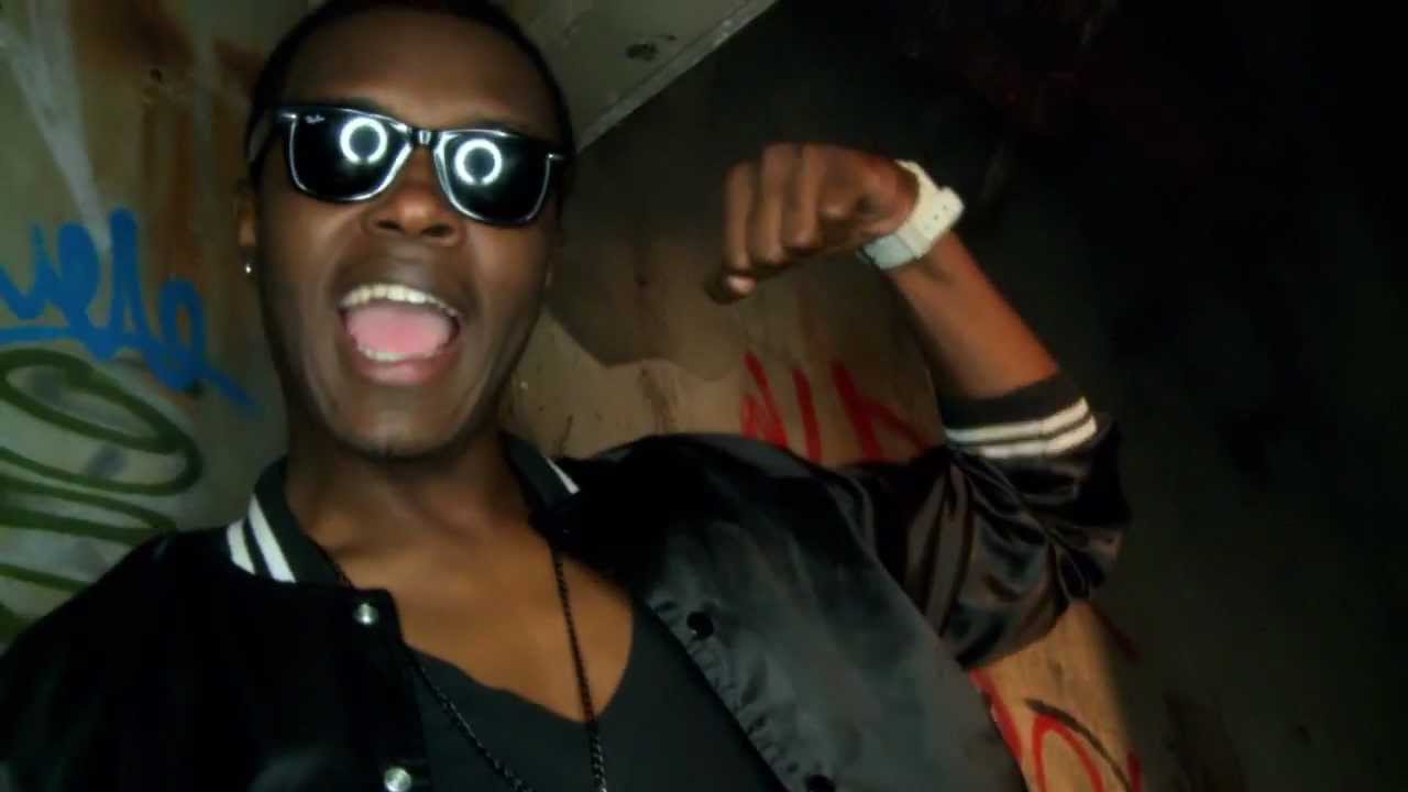 DJ CELL FIKO 3,2L Feat IZZBY DIAMON', KILLA PREDATOR, KINSHASA LE CLIP OFFICIEL