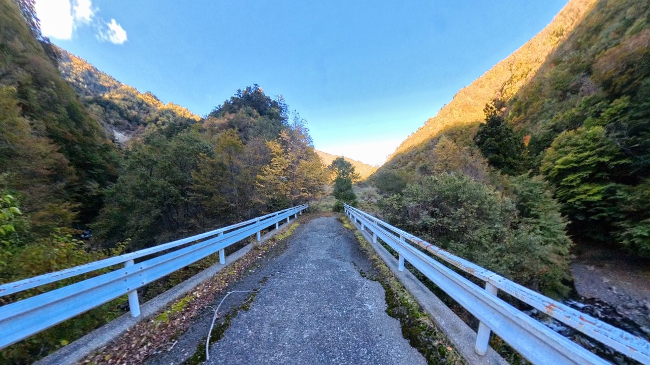 2025年 深南部・日向林道の現状　アケ河内出合まで  おまけ-１