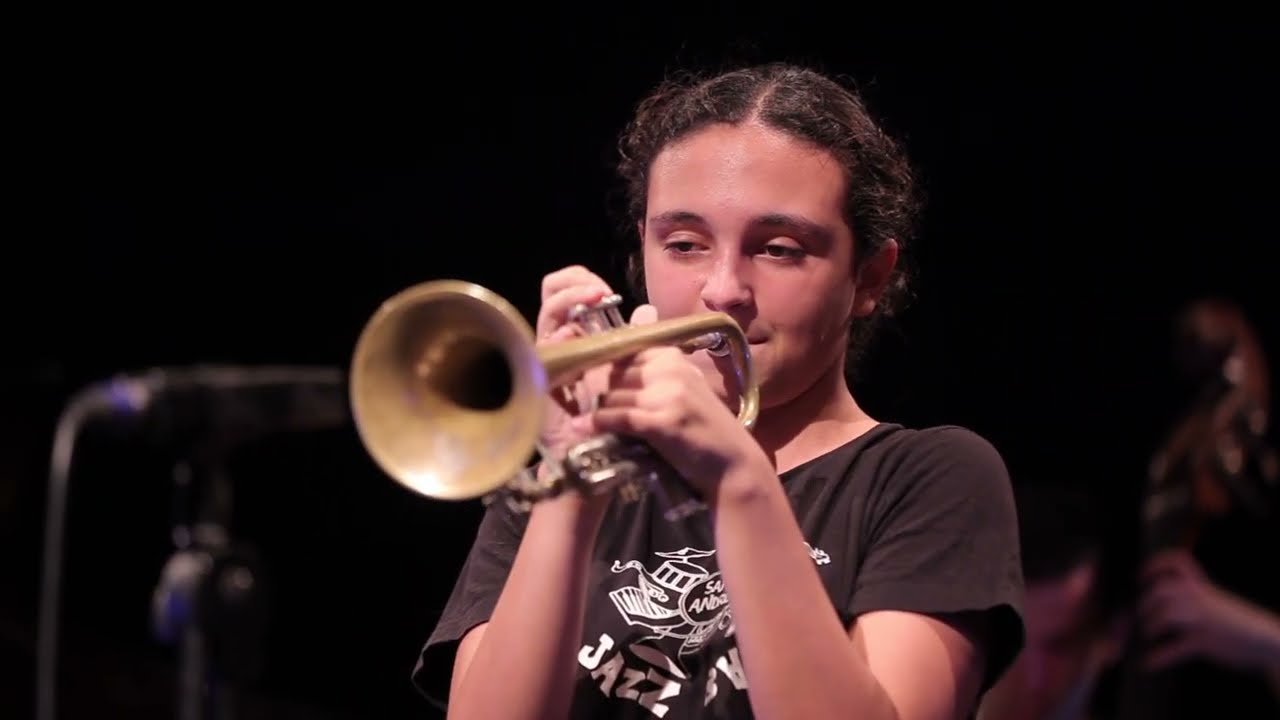 2020 Smoke gets in your eyes SANT ANDREU JAZZ BAND ( JOAN CHAMORRO ) & ELSA ARMENGOU MARÇAL PERRAMON