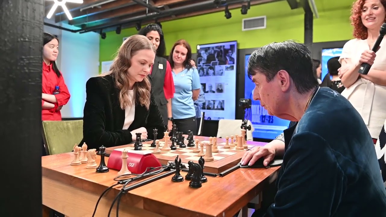 Anna Muzychuk & Nona Gaprindashvili at Ultimate Moves 2024