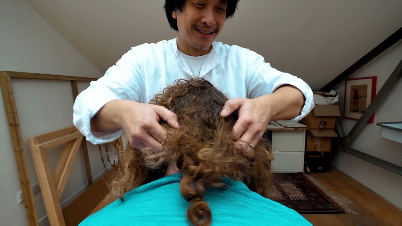 Relaxing Chair #asmr #massage #master @Tao Chi Kai P2