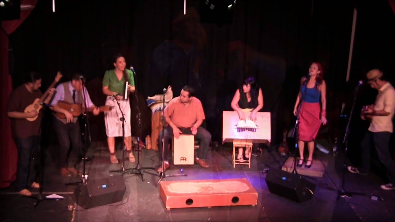 Las Cafeteras & Folklorico Nadino Performance