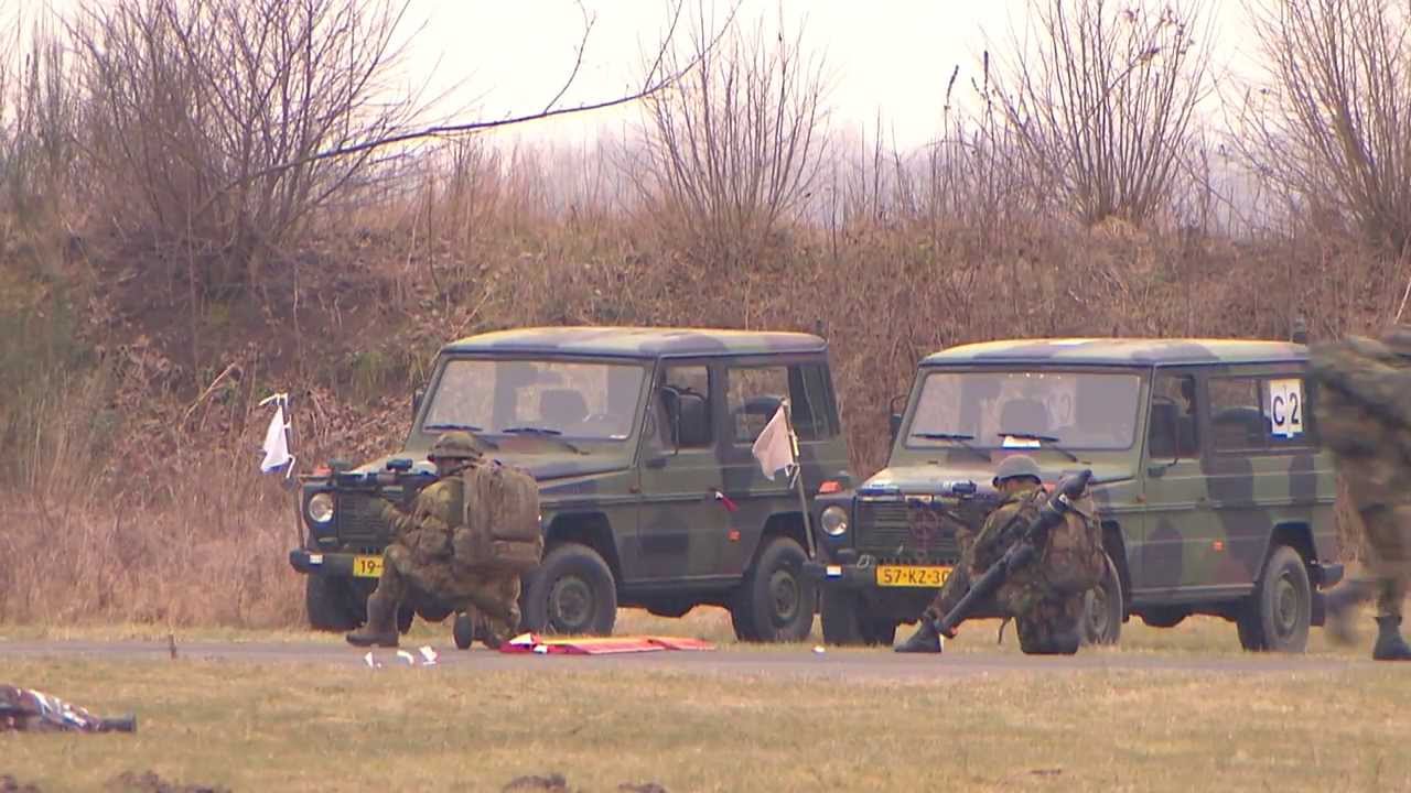 20-03-2013 Oefening Cerberus Guard voormalig vliegveld Twente
