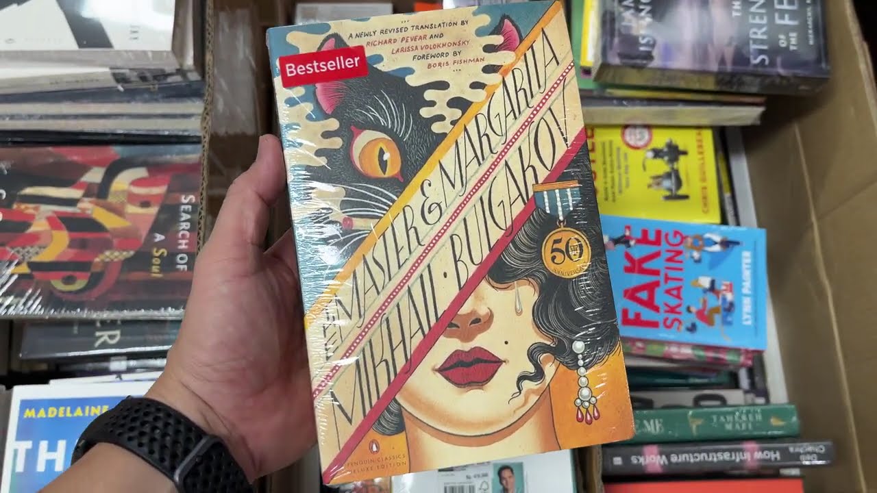 unboxing | The Master and Margarita: 50th-Anniversary Edition - Deckled Edge Paper