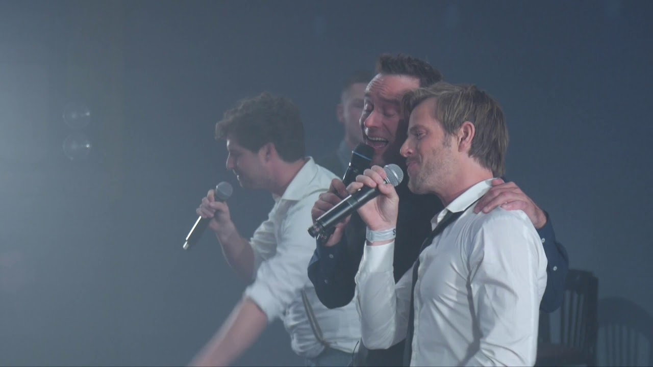 Velvet medley - Edwin van der Toolen (Live tijdens Edwin in Concert 2015)