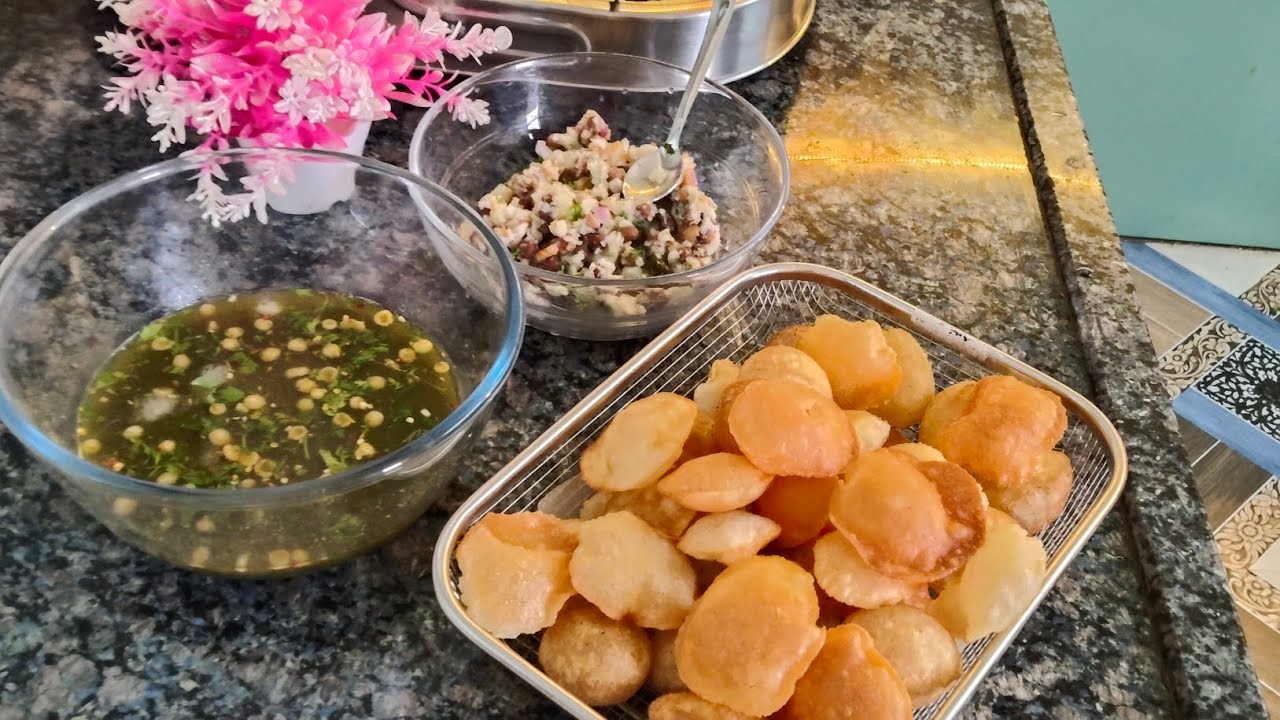 Street style pani Puri full recipe 😋😋#viral#indianfood#panipuri#streetfood#ramzan 
