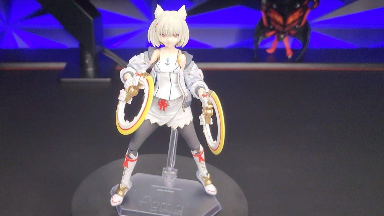 Unboxing the awesome new Xenoblade Chronicles 3 Mio Figure!