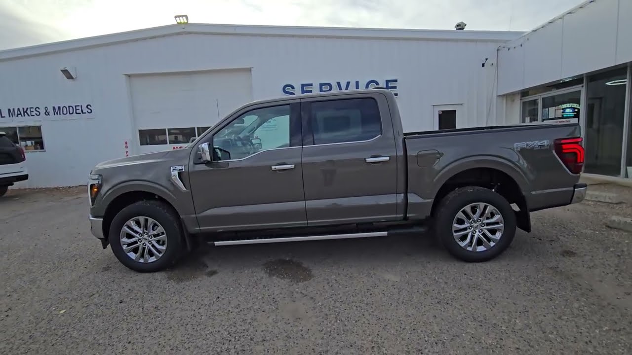2025 Ford F-150 Lariat 4x4 SuperCrew Cab 5.5ft Box 5.0L V8 - STK# 25129