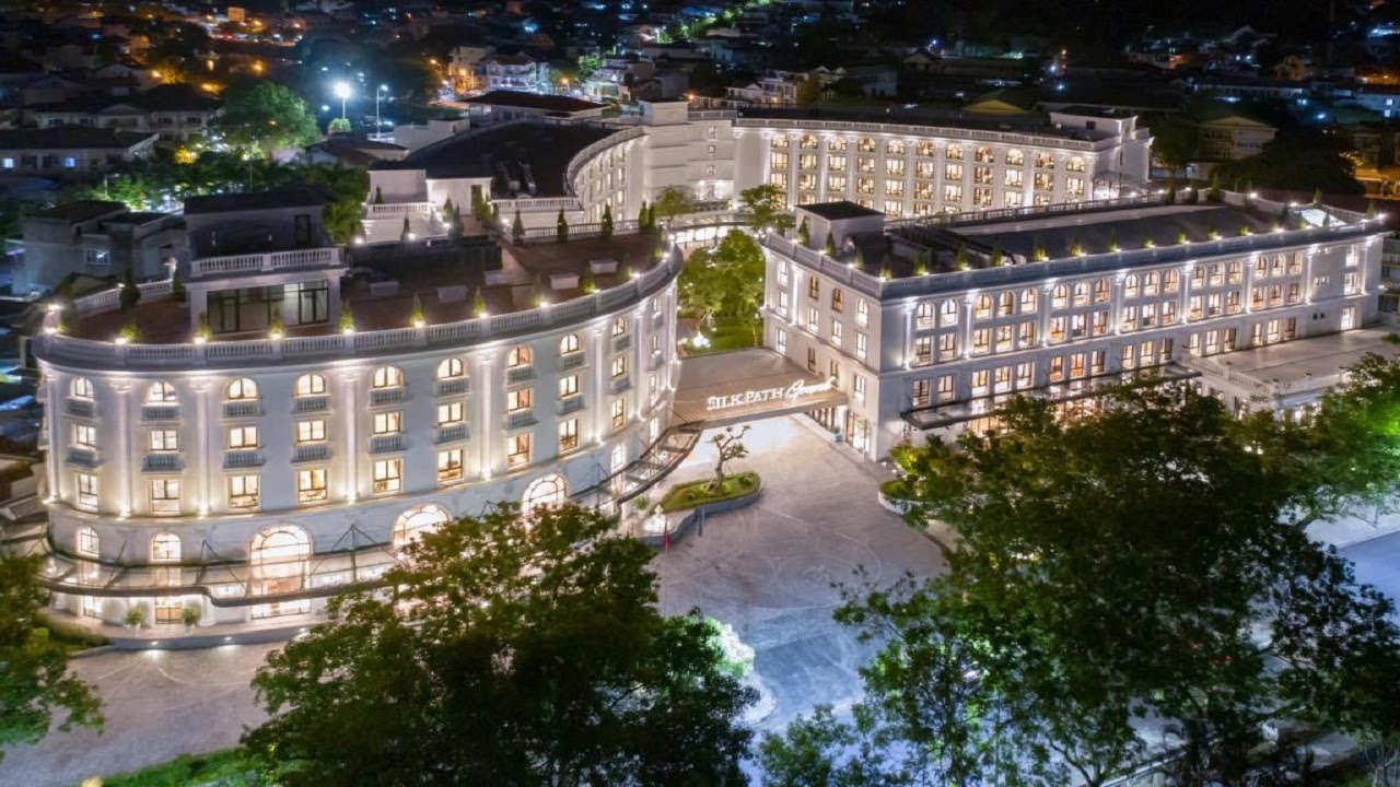 Khách sạn Silk Path Grand Hue - Huế -  PTG Việt Nam - 0965488355
