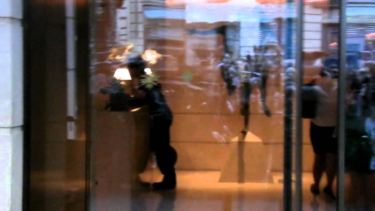 Ian Somerhalder in Paris (part 2)