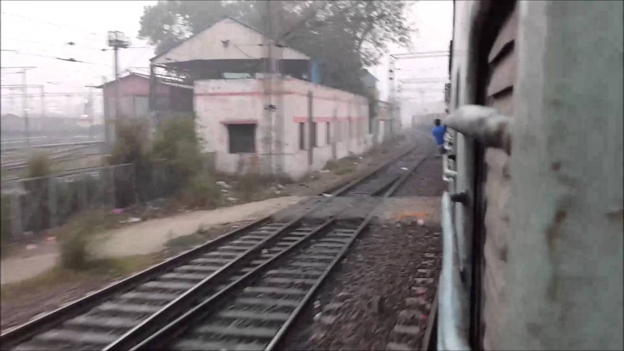 Changing Track Sound Indian Railway Udyan Abha Toofan Express Train At New Delhi