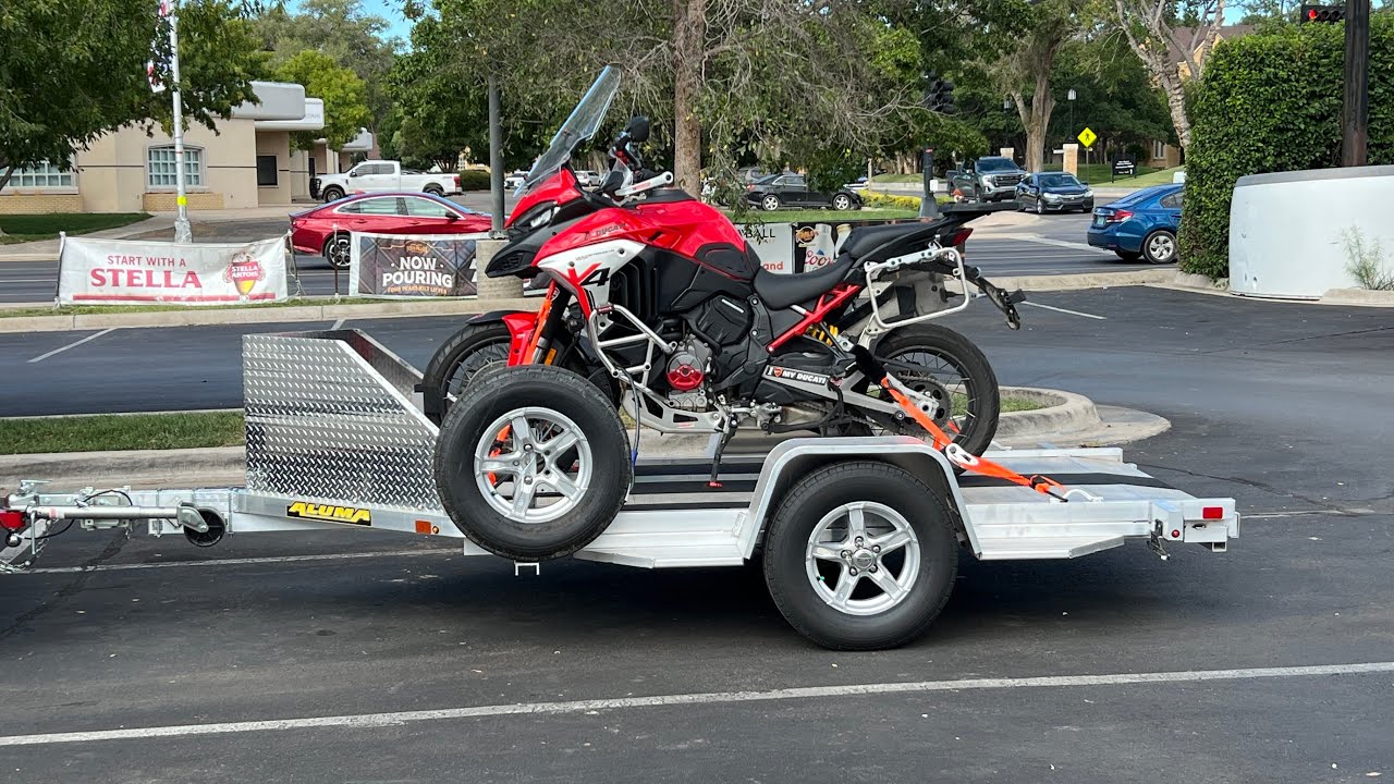 Aluma MC10 Motorcycle Trailer  4K