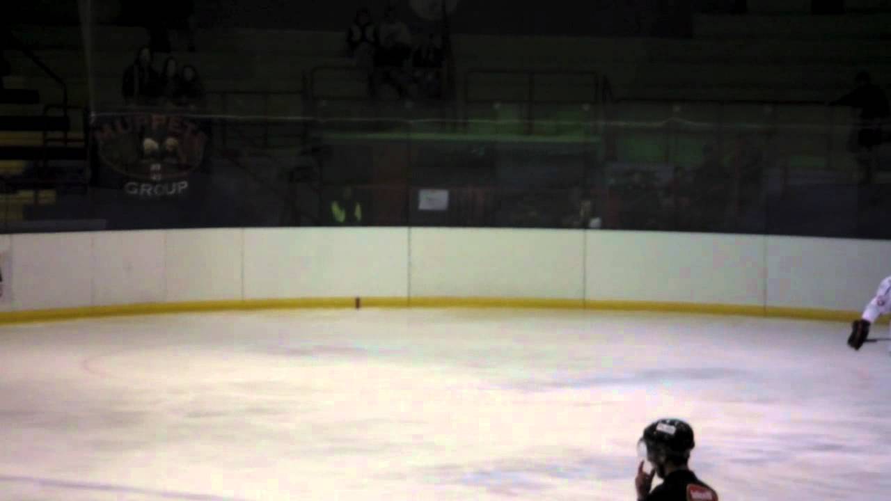 Milano Rossoblu Penalty Shot
