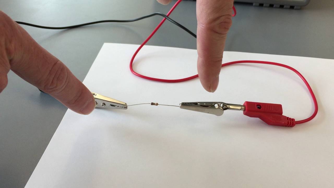 How to measure current with a 34401A multimeter
