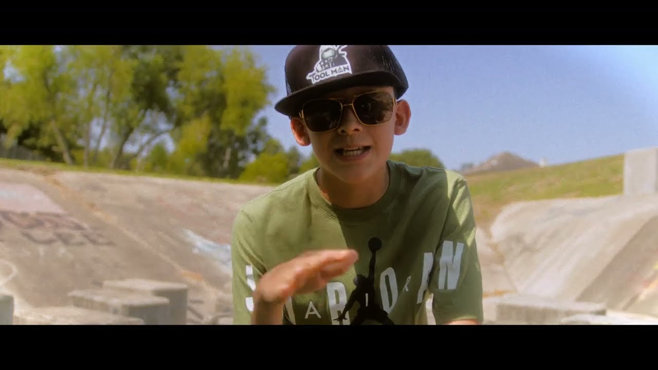 Slick-D Screw on the Radio feat Dirty Brigante & Justin Case