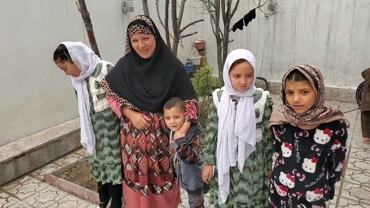 کمک بیادرم به نیازمندان__ پختن قابلی و سبزی 