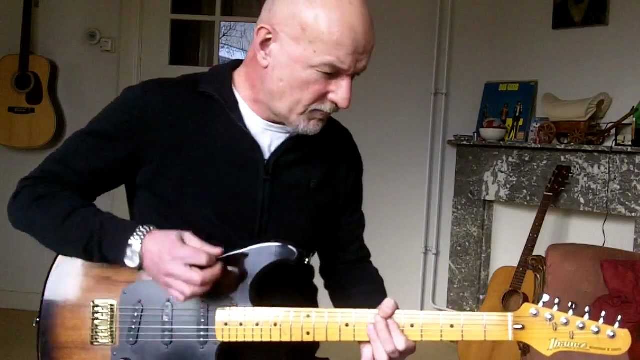 Ibanez Roadstar II RS100BS, 1983, modified.