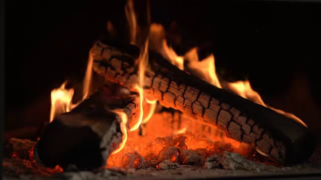 Cozy Fireplace & Jazz Piano 🎷 Relaxing Night Music for Sleep & Study