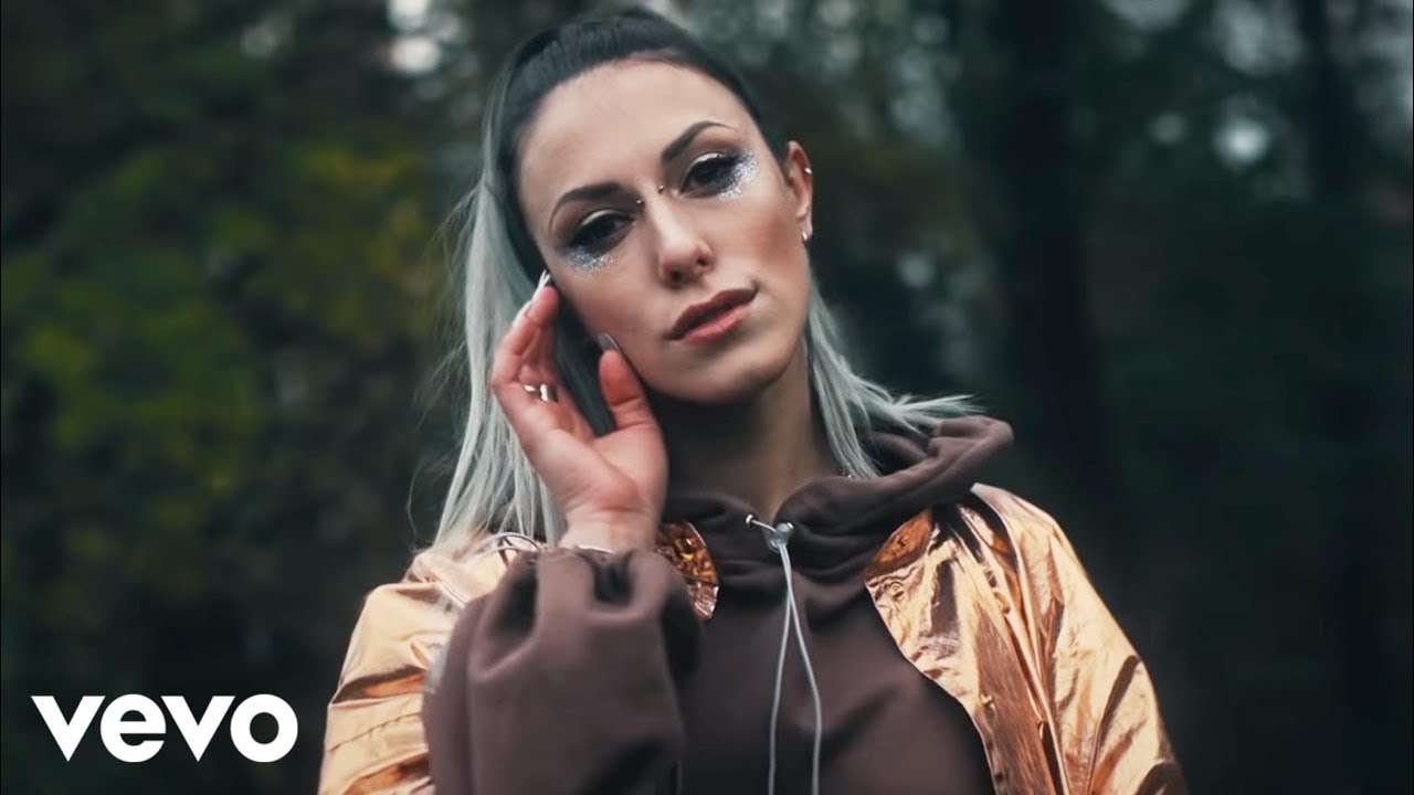 Beba - Groupie (Prod. Lazza)