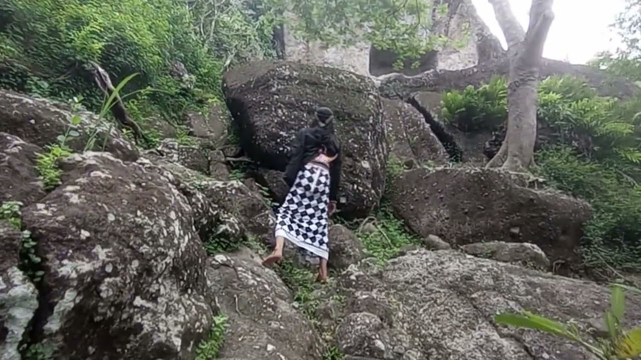 NAIK KE PUNCAK GOA PASIR