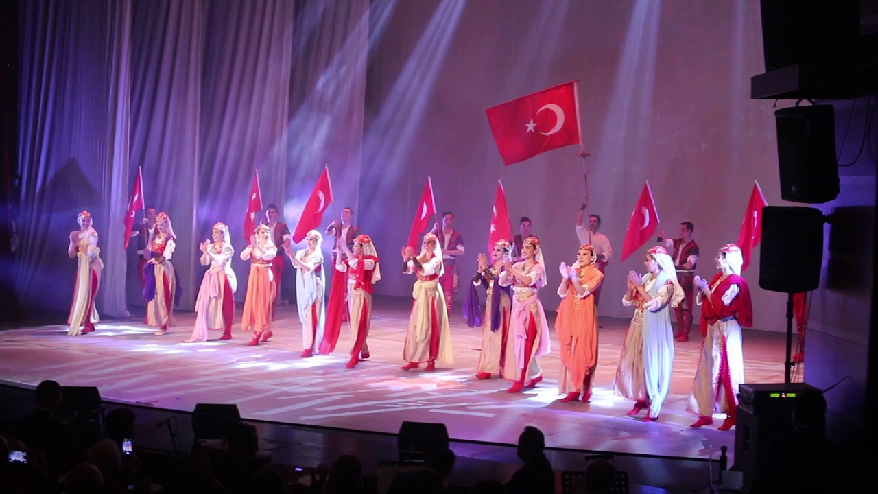 Devlet Halk Dansları Topluluğu 02.04.2019 Leyla Gencer Sahnesi 3