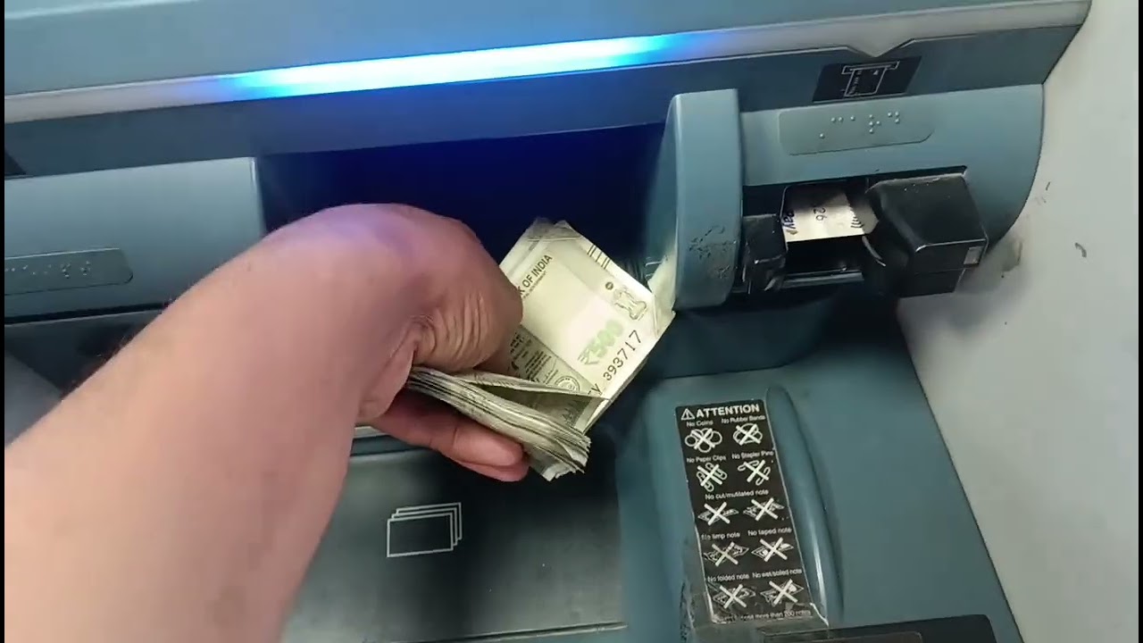 सुबह से एक काम के लिए निकले वो भी नहीं हो पाया स्टेट बैंक फेल है भैया 