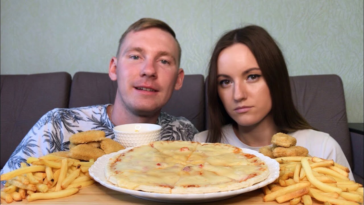 МУКБАНГ ПИЦЦА НАГГЕТСЫ КАРТОШКА ФРИ распаковка посылки | MUKBANG PIZZA NUGGETS FRIES