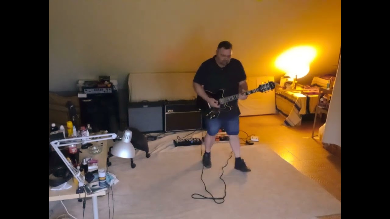 EPIPHONE SHERATON II WITH SEYMOUR DUNCAN PEARLY GATES PICKUPS,VOX AC 30,BOSS DS-1 AND BAD MONKEY