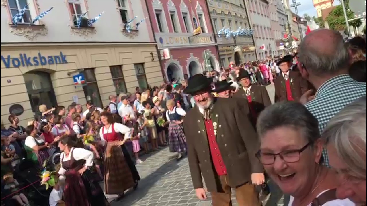 Straubinger Volksfestauszug 2019
