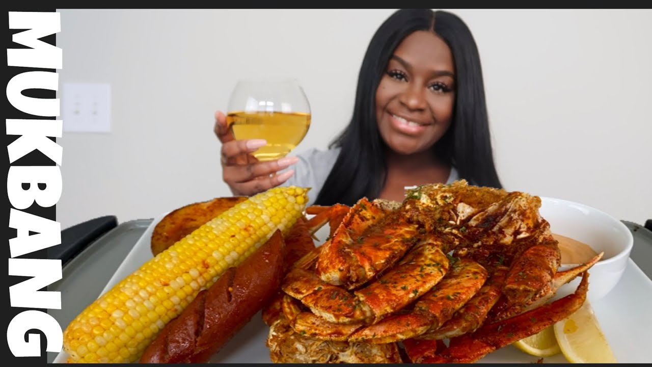 GIANT 2x SPICY CRAB LEGS + SEAFOOD BOIL MUKBANG | STORY TIME
