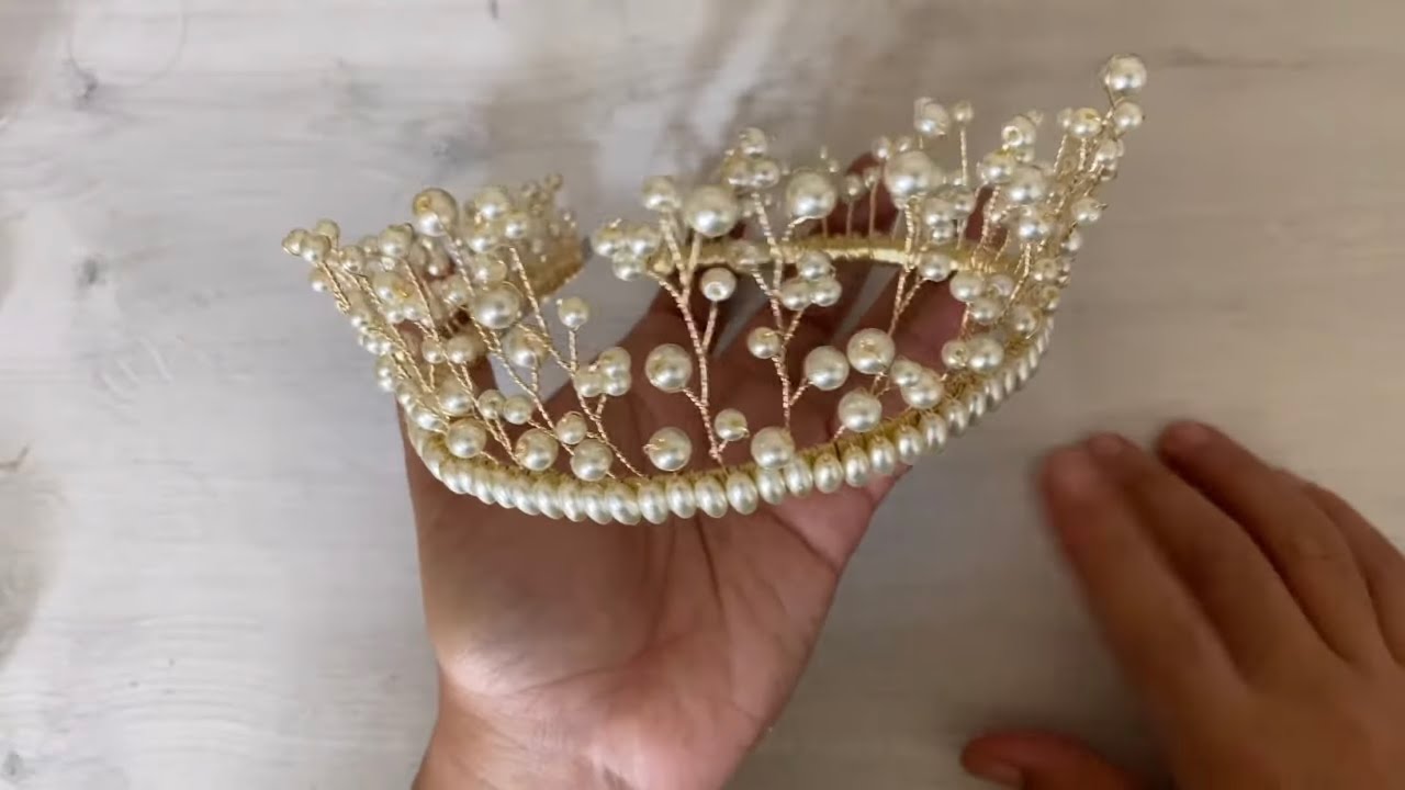 Corona o tiara de Perlas 😍😍😍 me encanto!!!!! #bisuteria #ceremonia #tocados #bisuteria