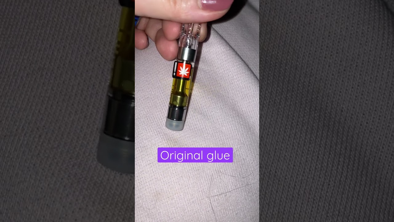 This beautiful gold translucent oil is so tasty! #shorts #youtubeshorts #select #marijuana #elite