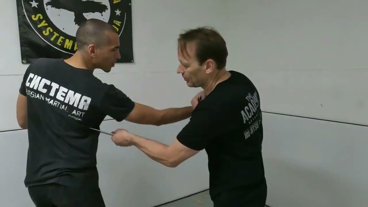 Martin Wheeler - Knife Defense