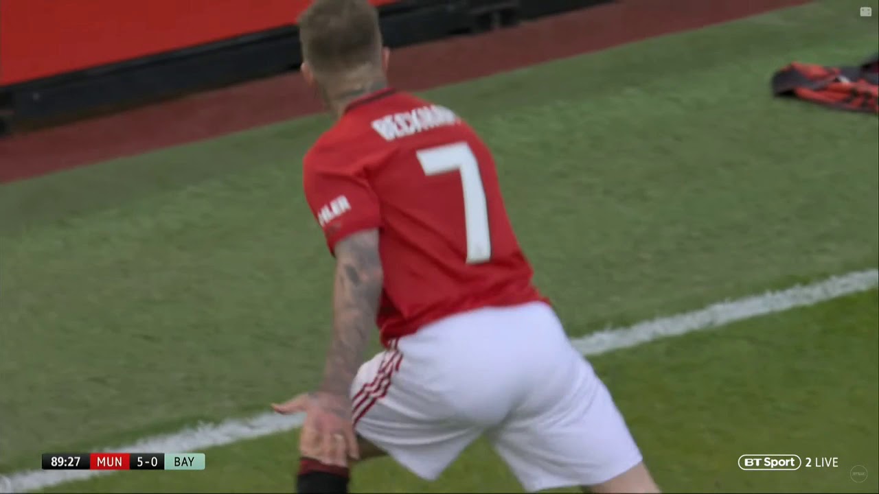 Unbelievable Beckham's goal MU 99 Legends against Bayern