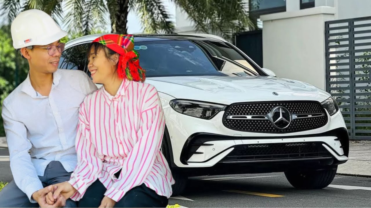 Love Story Begins..CEO Jackson Helps Single Mother Ly Tu Quyen Make Windows