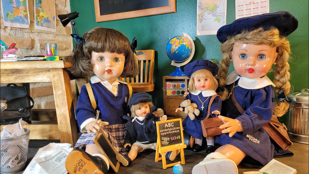 Mariquita Pérez en el colegio. Comparativa con AG doll.