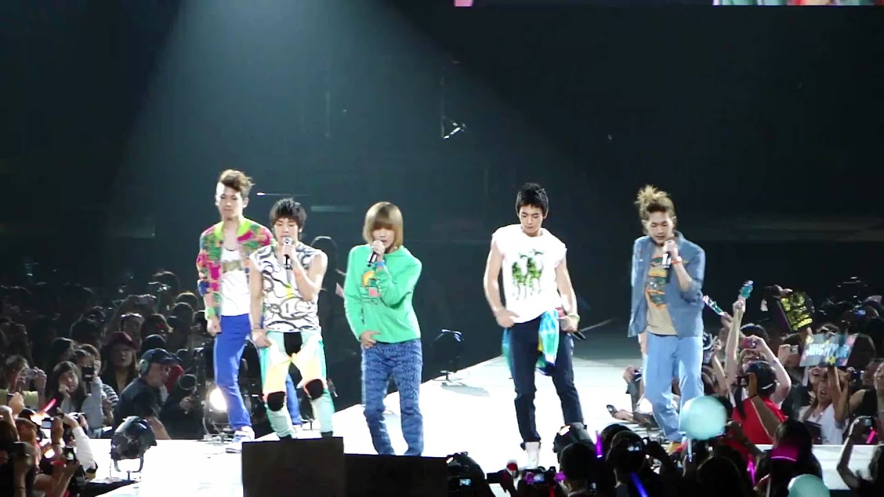 [HD] SHINee - Replay @ SMTown Live '10  World Tour in LA