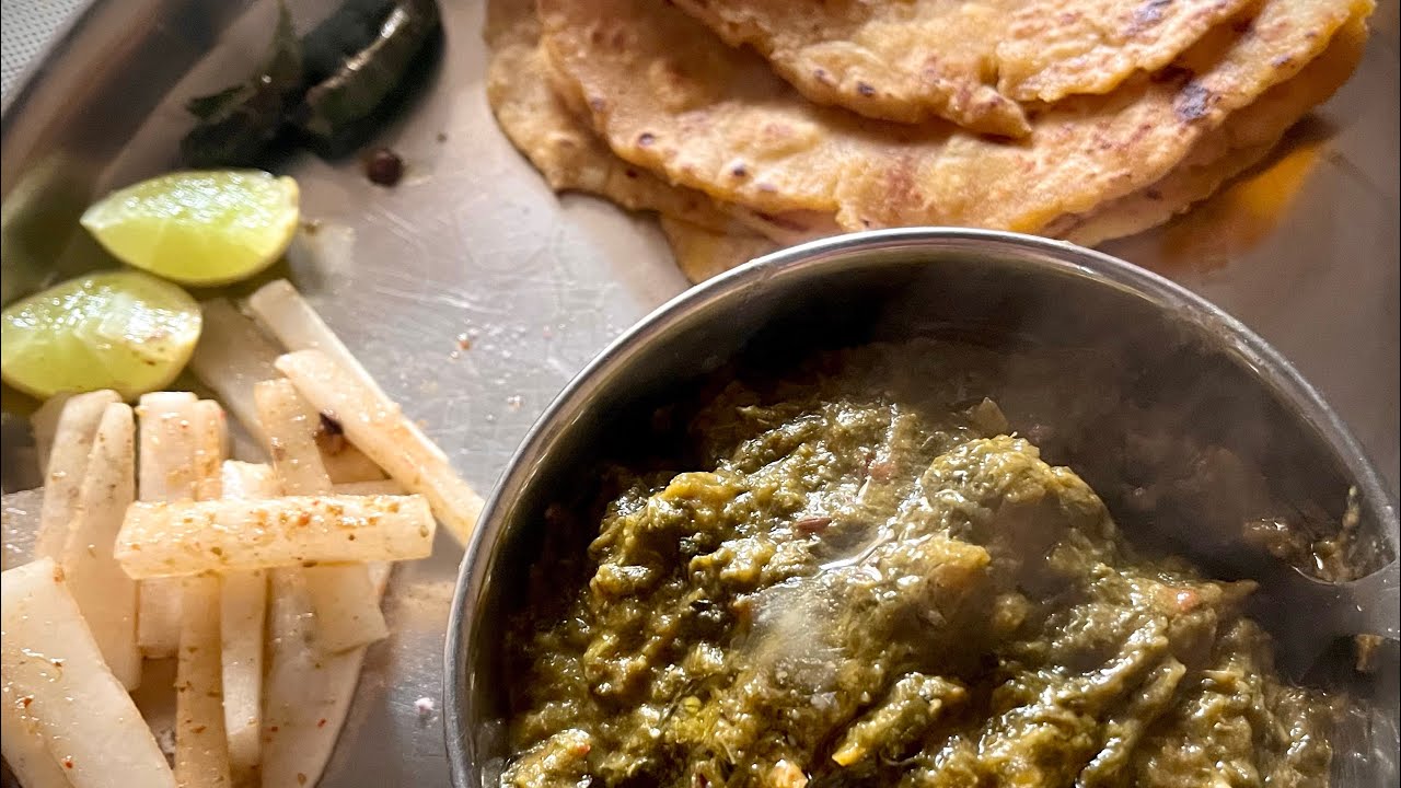 Winter Special Sarson Ka Saag & Makki Ki Roti 😋No onion No Garlic