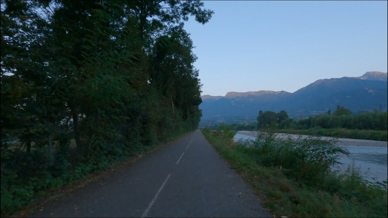 515 - Albertville - Aiton à vélo le long de l'Isère