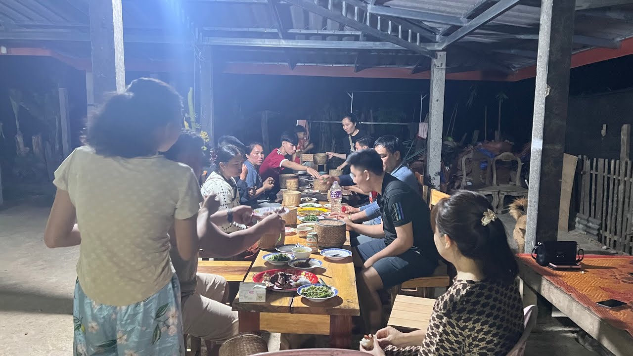 วันรวมญาติพี่น้องมาแต่ทางไกลนานๆที่จะมีให้เห็นจัดเมนูบ้านๆอร่อยและสุกใจ🥰