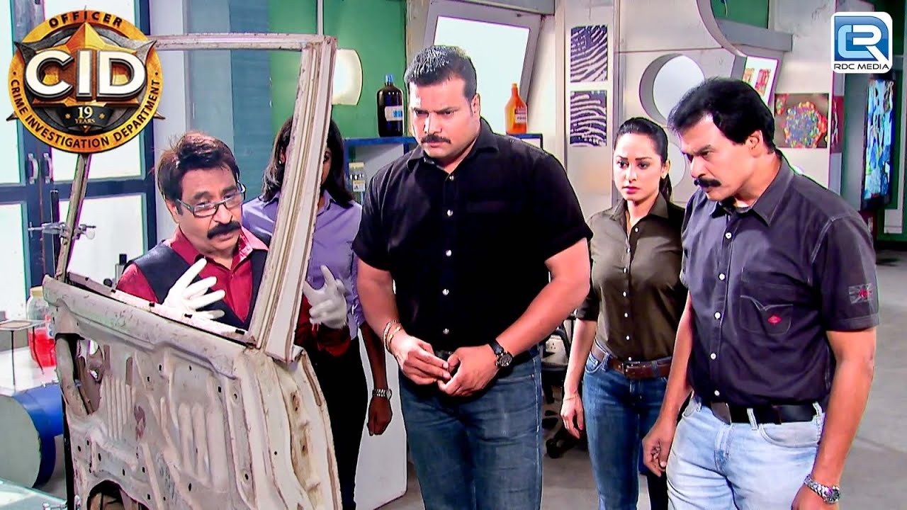 एक पुराणी Car के दरवाजे से Team CID को मिला एक Leading Clue | सी.आई.डी | Full Episode HD